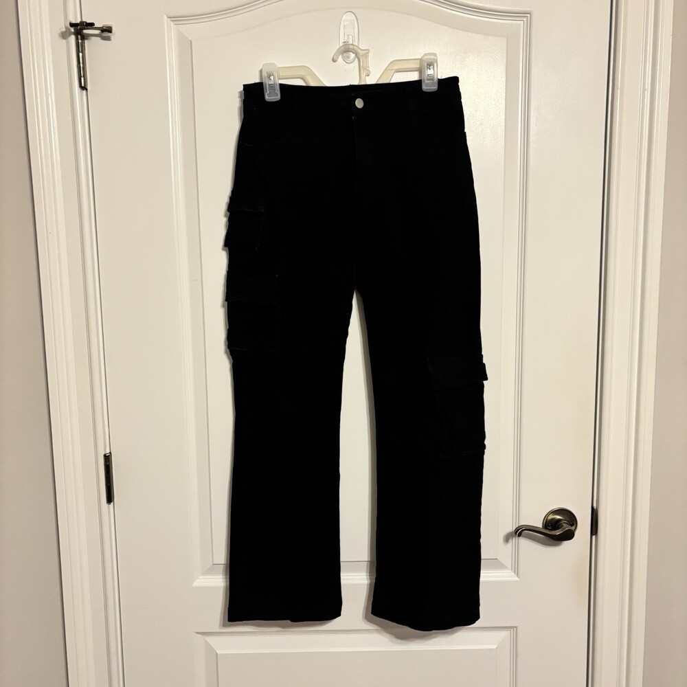 Altar’d State Women's Black Solid Straight Cargo Pants Size L